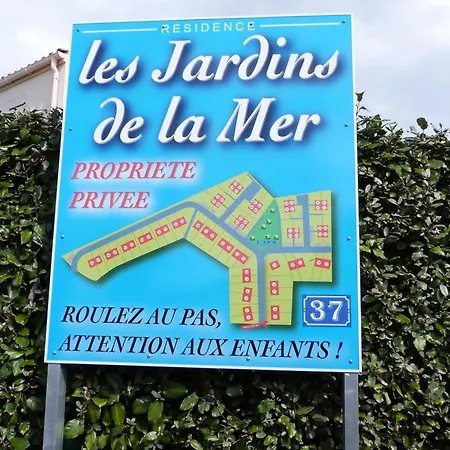 Charmante Maison Proche Avec Jardin Prive Et Stationnement, Au Coeur De - Fr-1-194-279 *